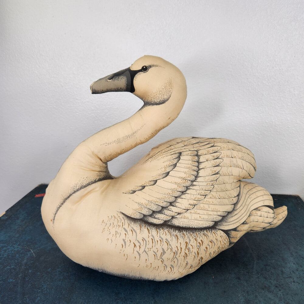 VTG Cottage Core Fabric Wild Swan Plush Decor Farmhouse Collectible
